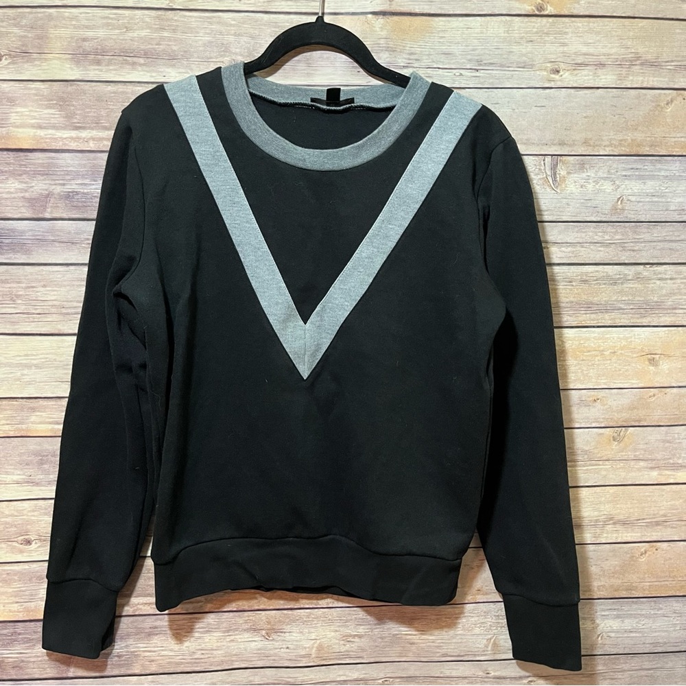 J Crew Color block Varsity Black & Gray Crewneck Pullover Sweatshirt  Medium F3